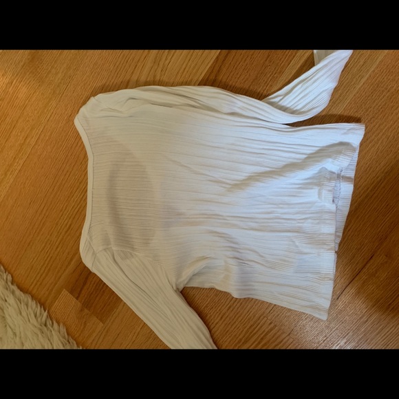 White Brandy Melville Zelly top - Picture 4 of 4
